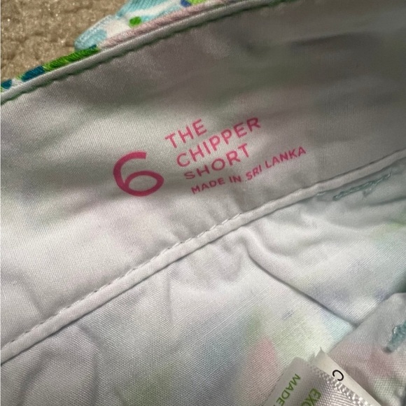 Lilly Pulitzer shorts size 6 - Picture 4 of 4